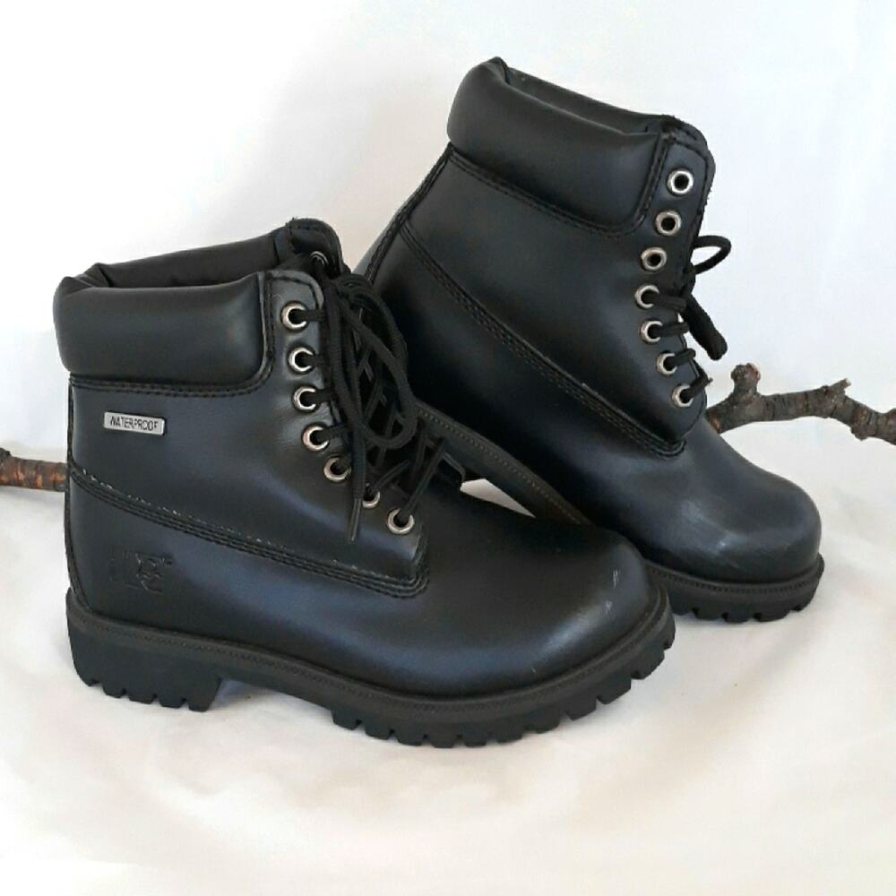 Rugged Outback Waterproof Combat Work Boots 5W